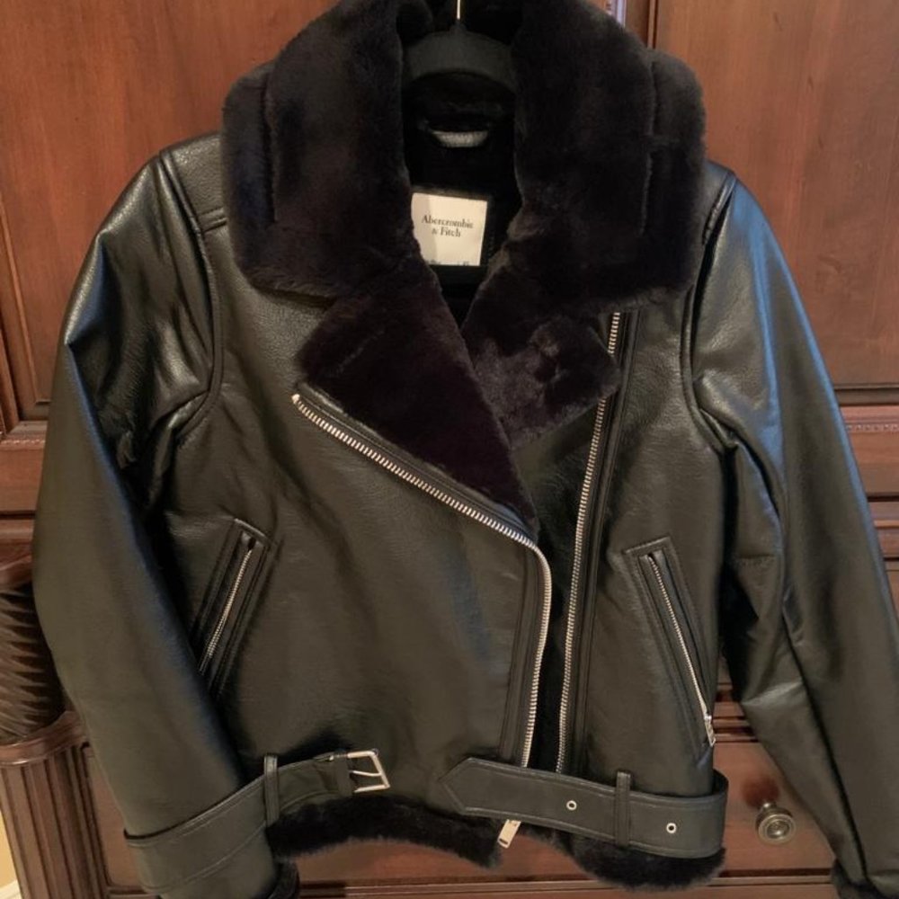 Abercrombie Moto Leather Jacket with faux Fur